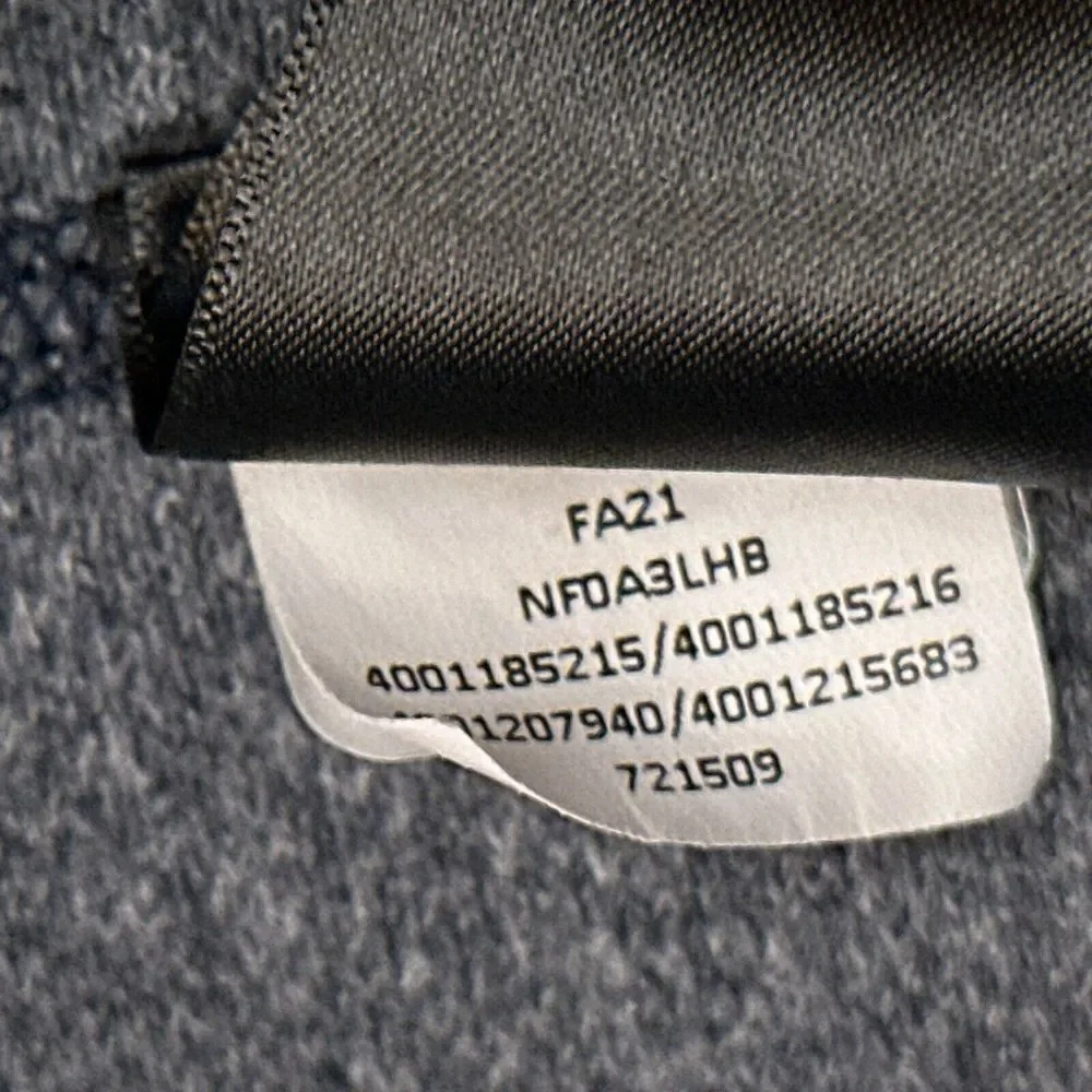 The North Face Tech 1/4 Zip Fleece‎ Men's Large Gray Embroidered Stretch